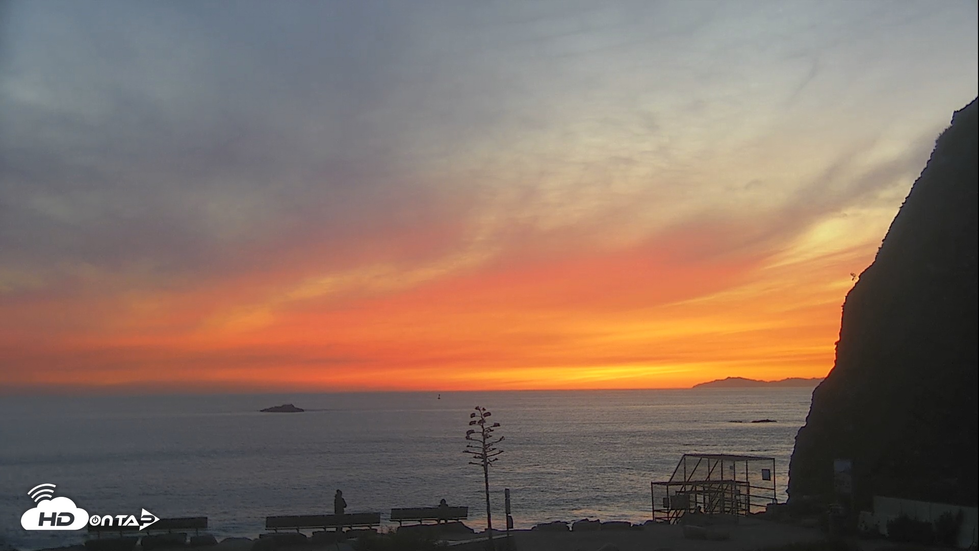 Snapshot of Dana Point Harbor Laguna Cliffs Resort Live Webcam taken Jan 28, 2026, 5:36pm PST