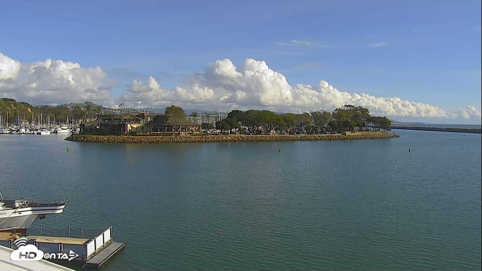 Snapshot of Dana Point Harbor Laguna Cliffs Resort Live Webcam taken Jan 5, 2026, 1:11pm PST