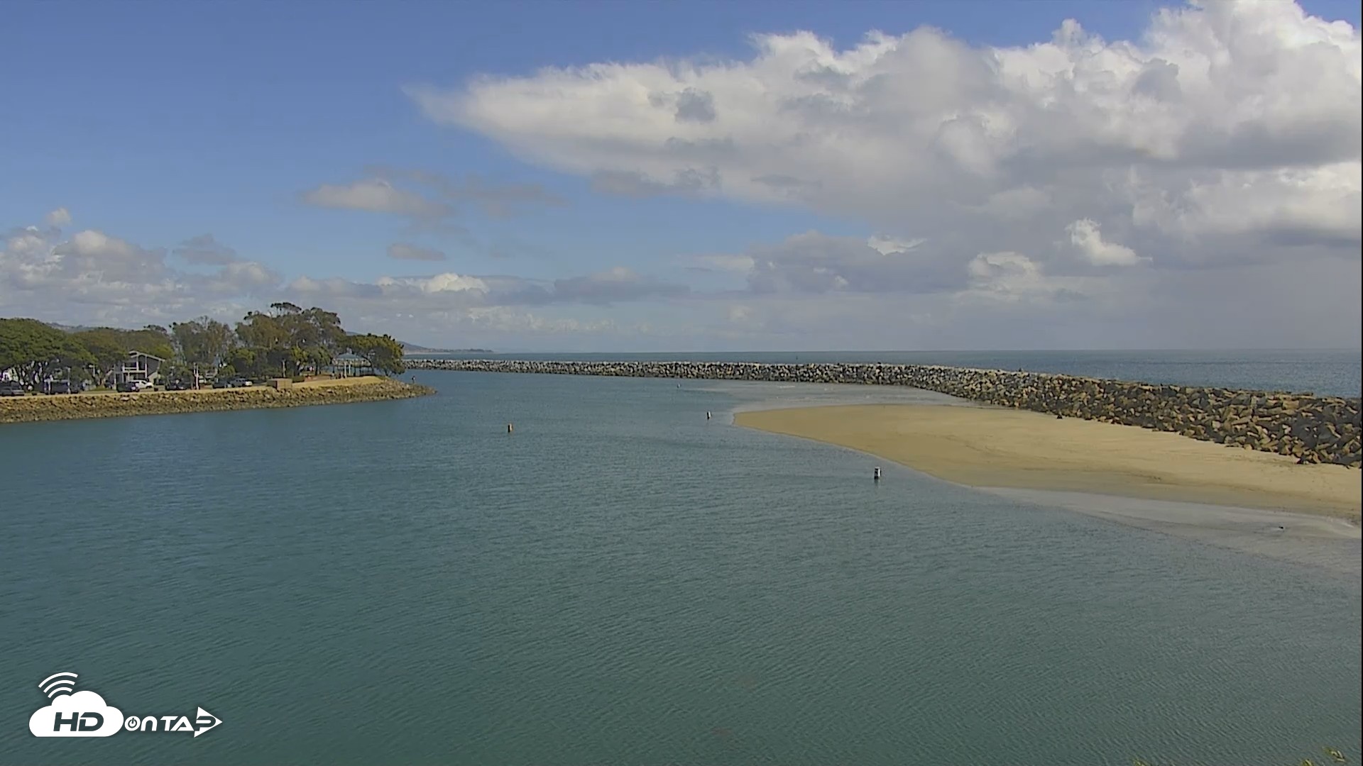 Snapshot of Dana Point Harbor Laguna Cliffs Resort Live Webcam taken Apr 13, 2026, 2:37pm PDT