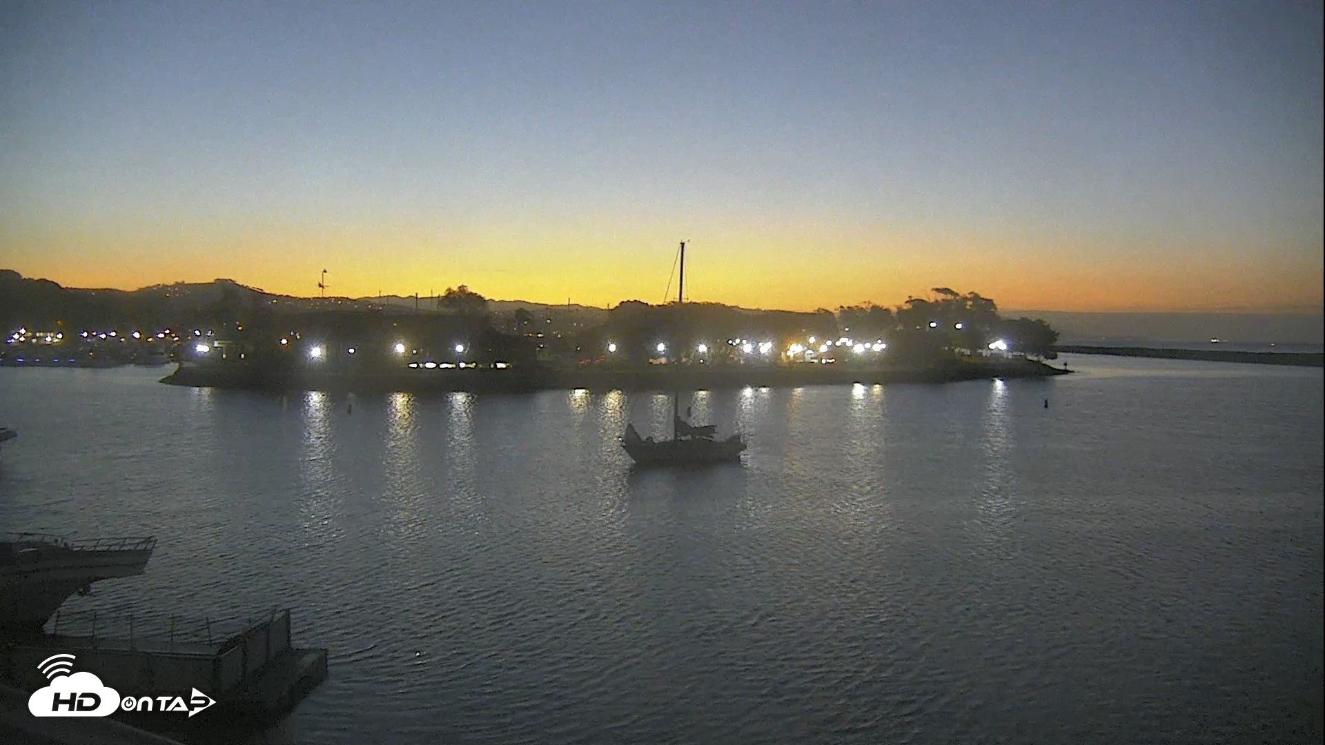 Snapshot of Dana Point Harbor Laguna Cliffs Resort Live Webcam taken Oct 13, 2026, 6:23am PDT