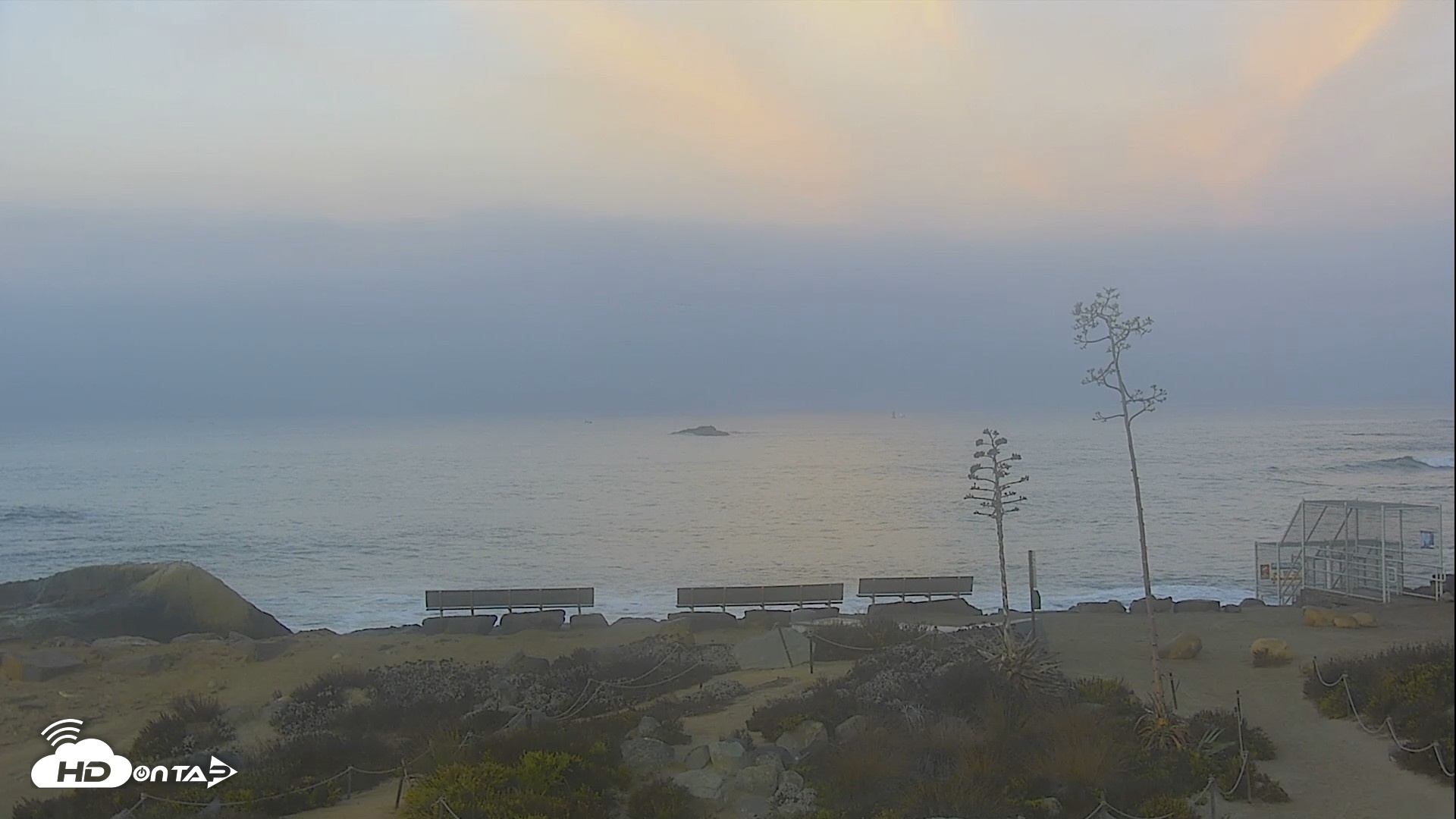Snapshot of Dana Point Harbor Laguna Cliffs Resort Live Webcam taken Sep 26, 2026, 6:43am PDT