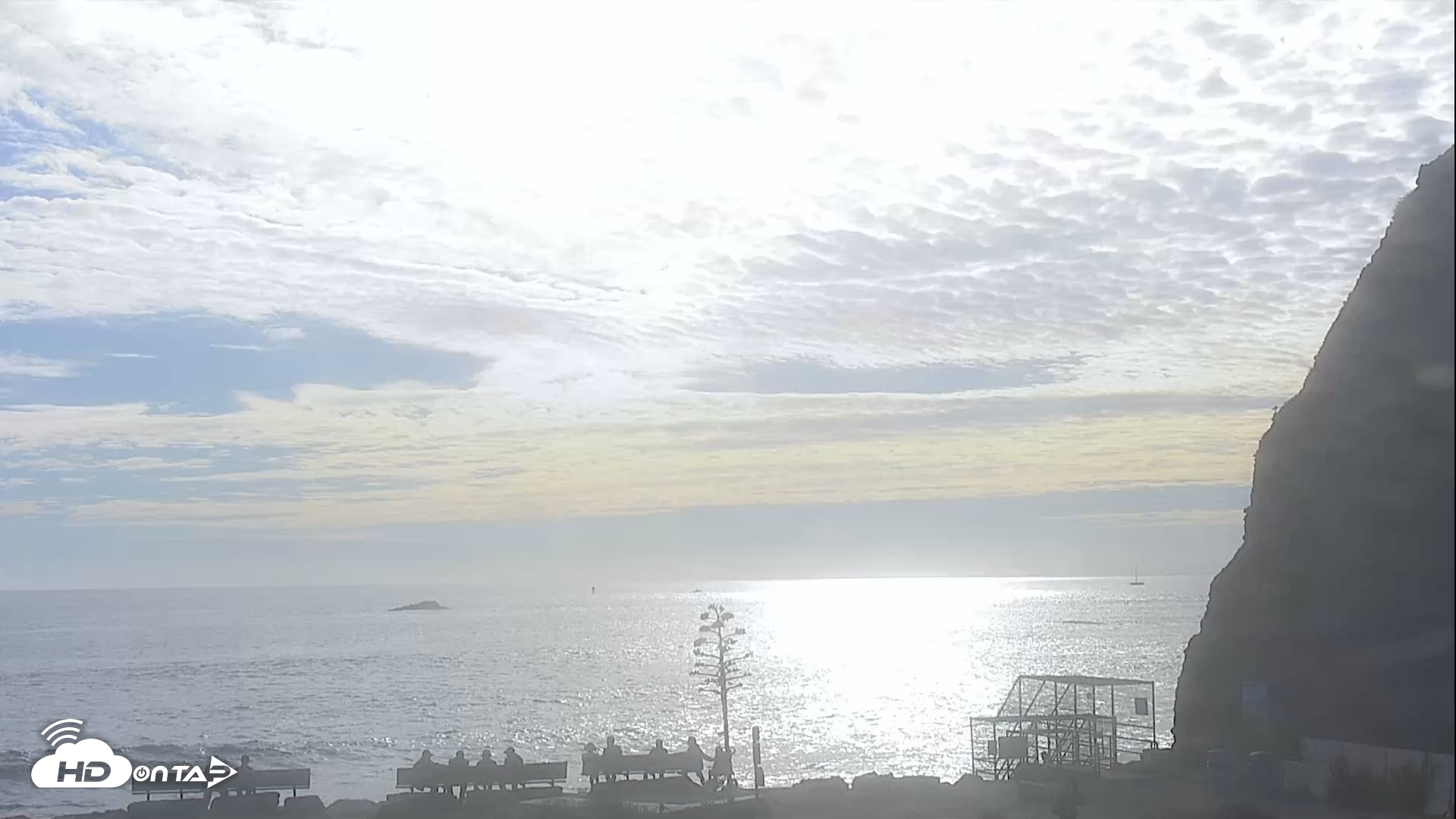 Snapshot of Dana Point Harbor Laguna Cliffs Resort Live Webcam taken Oct 2, 2025, 4:47pm PDT