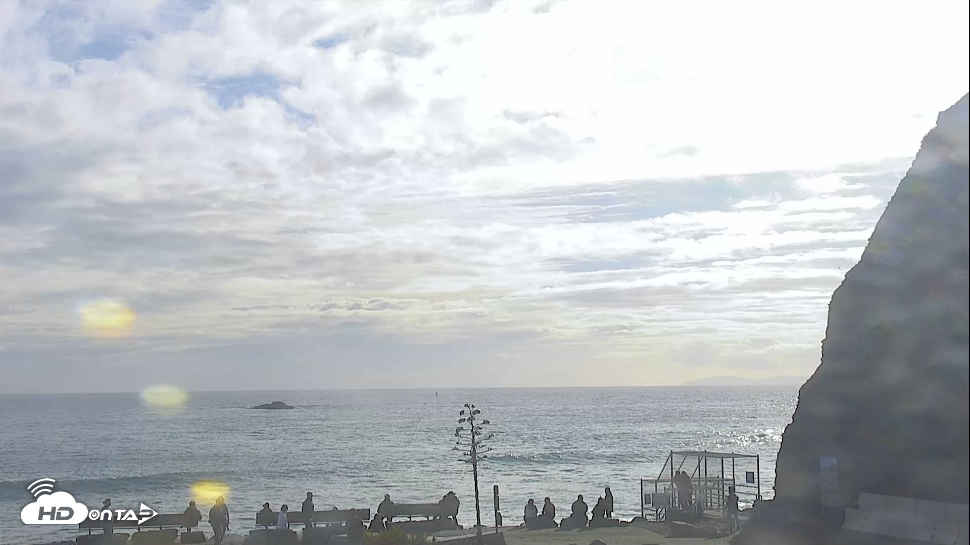 Snapshot of Dana Point Harbor Laguna Cliffs Resort Live Webcam taken Apr 12, 2026, 5:39pm PDT