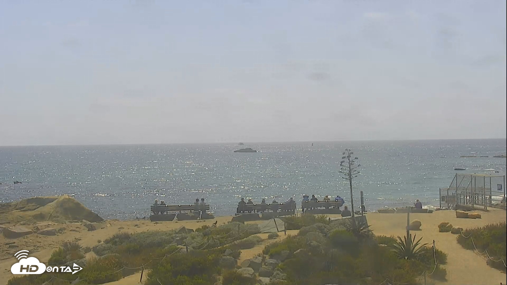 Snapshot of Dana Point Harbor Laguna Cliffs Resort Live Webcam taken Apr 30, 2026, 2:41pm PDT