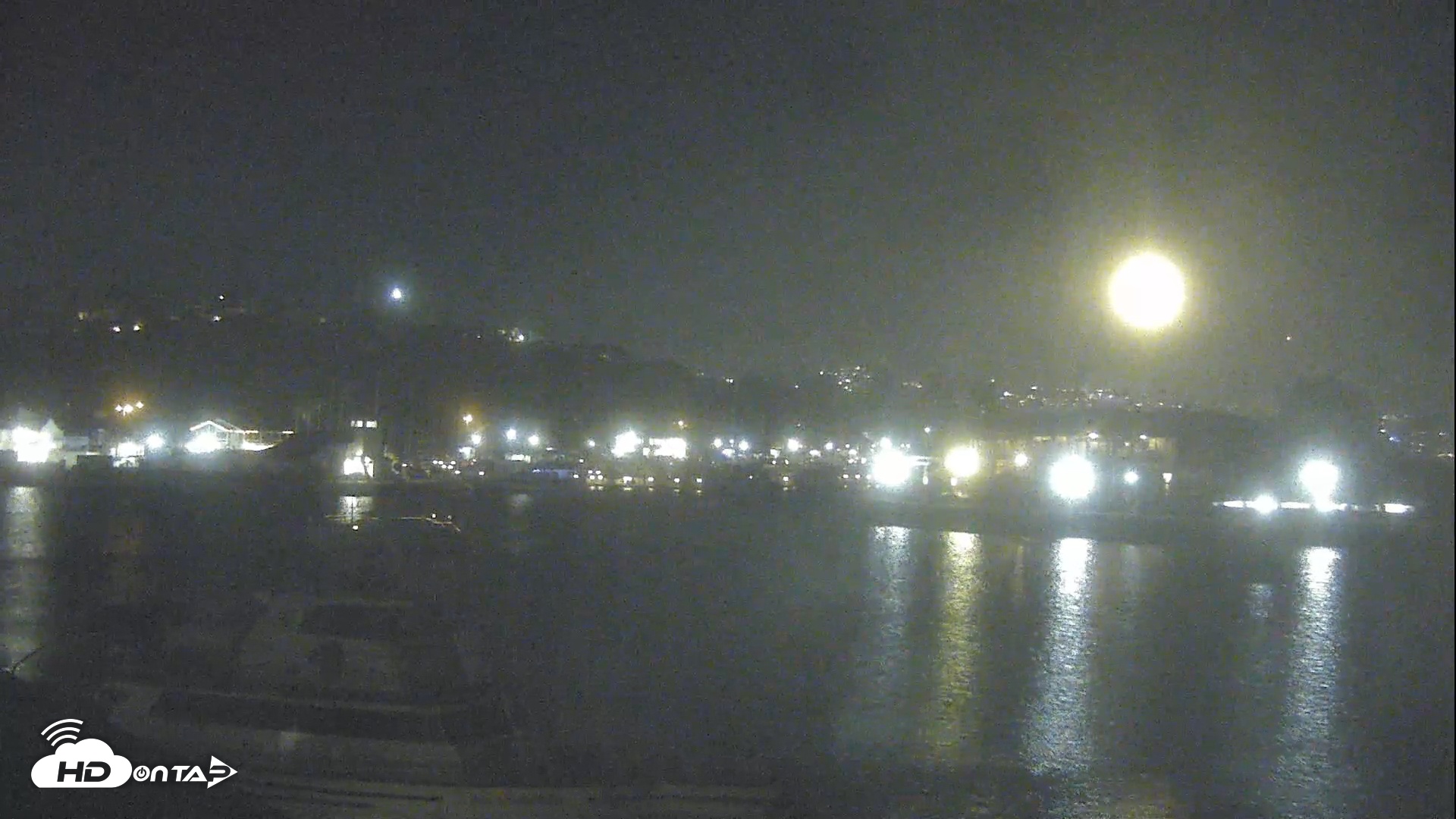 Snapshot of Dana Point Harbor Laguna Cliffs Resort Live Webcam taken Sep 8, 2025, 8:10pm PDT