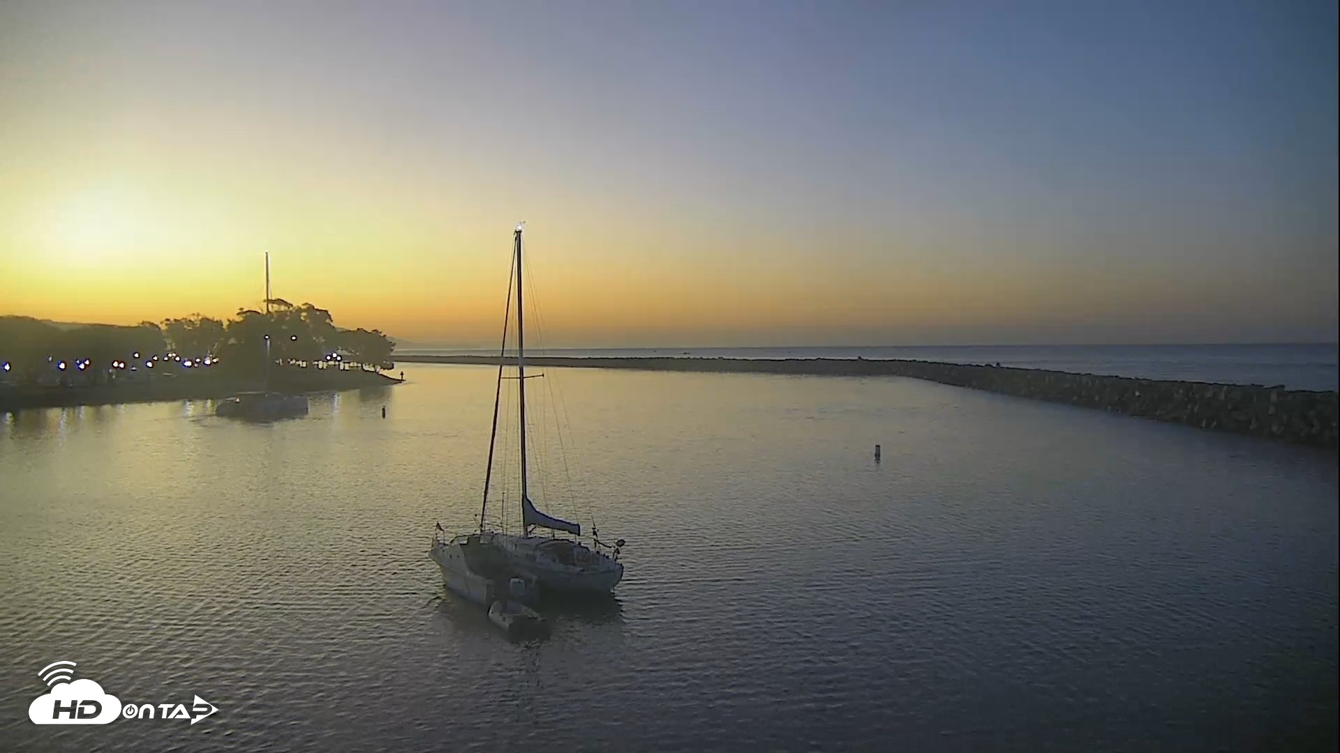 Snapshot of Dana Point Harbor Laguna Cliffs Resort Live Webcam taken Oct 19, 2026, 6:41am PDT
