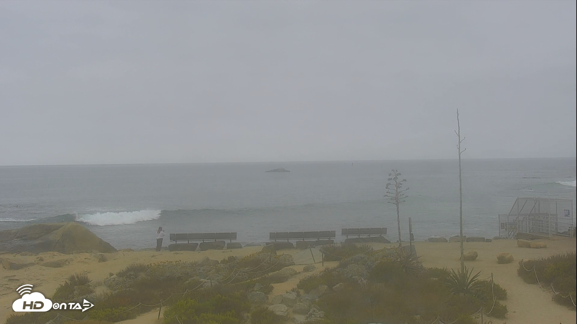 Snapshot of Dana Point Harbor Laguna Cliffs Resort Live Webcam taken Jun 23, 2026, 7:09am PDT