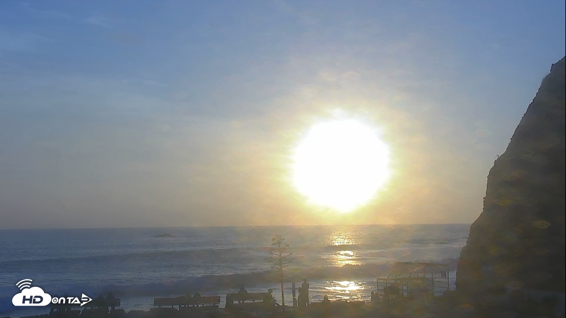 Snapshot of Dana Point Harbor Laguna Cliffs Resort Live Webcam taken Nov 2, 2025, 4:38pm PST