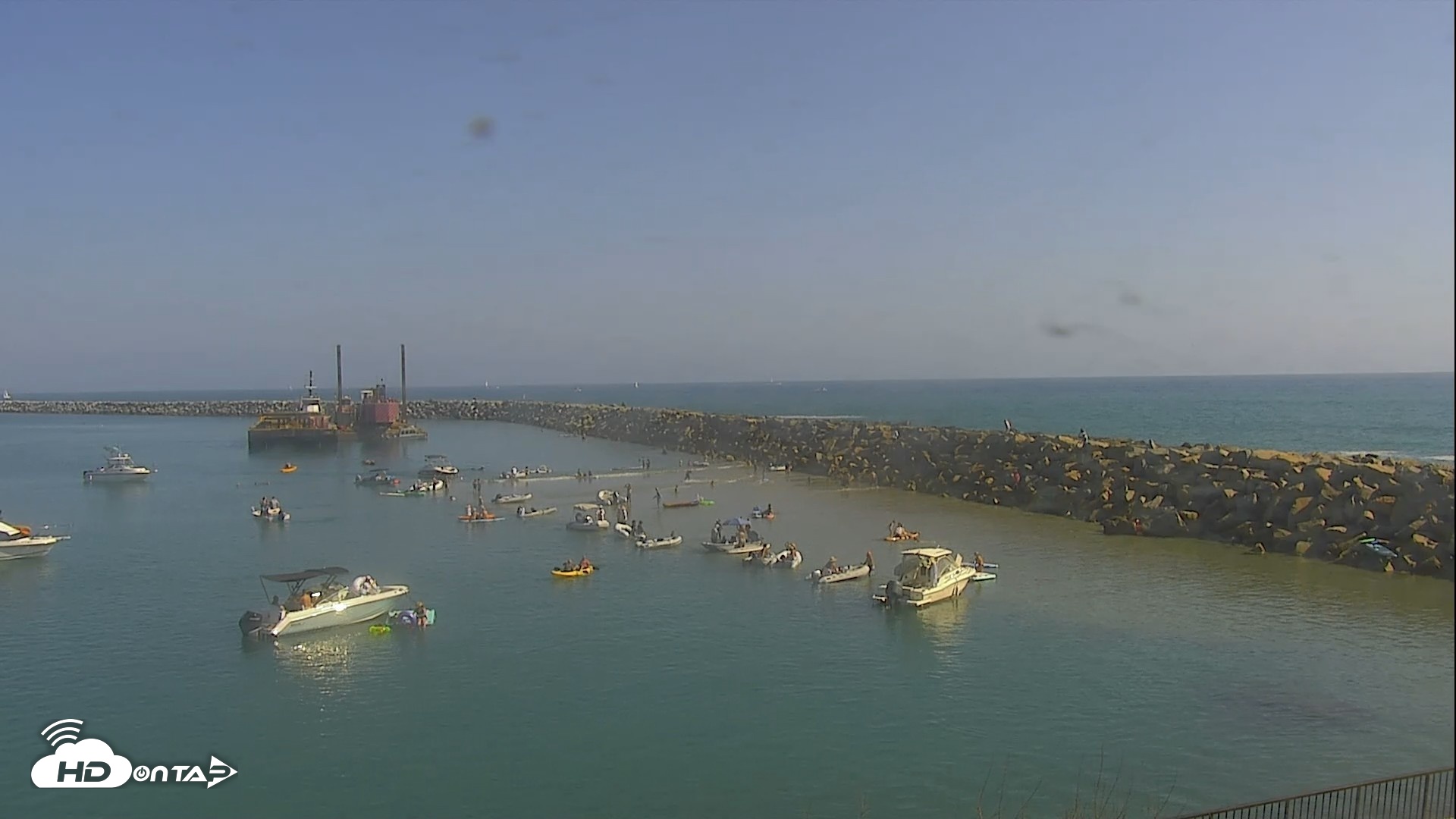 Snapshot of Dana Point Harbor Laguna Cliffs Resort Live Webcam taken Aug 30, 2026, 3:45pm PDT