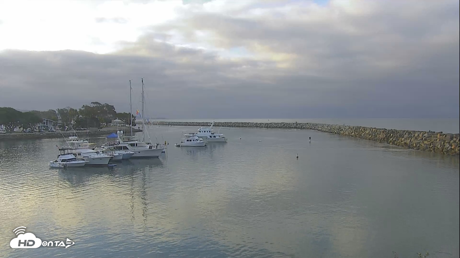 Snapshot of Dana Point Harbor Laguna Cliffs Resort Live Webcam taken May 25, 2026, 7:12am PDT