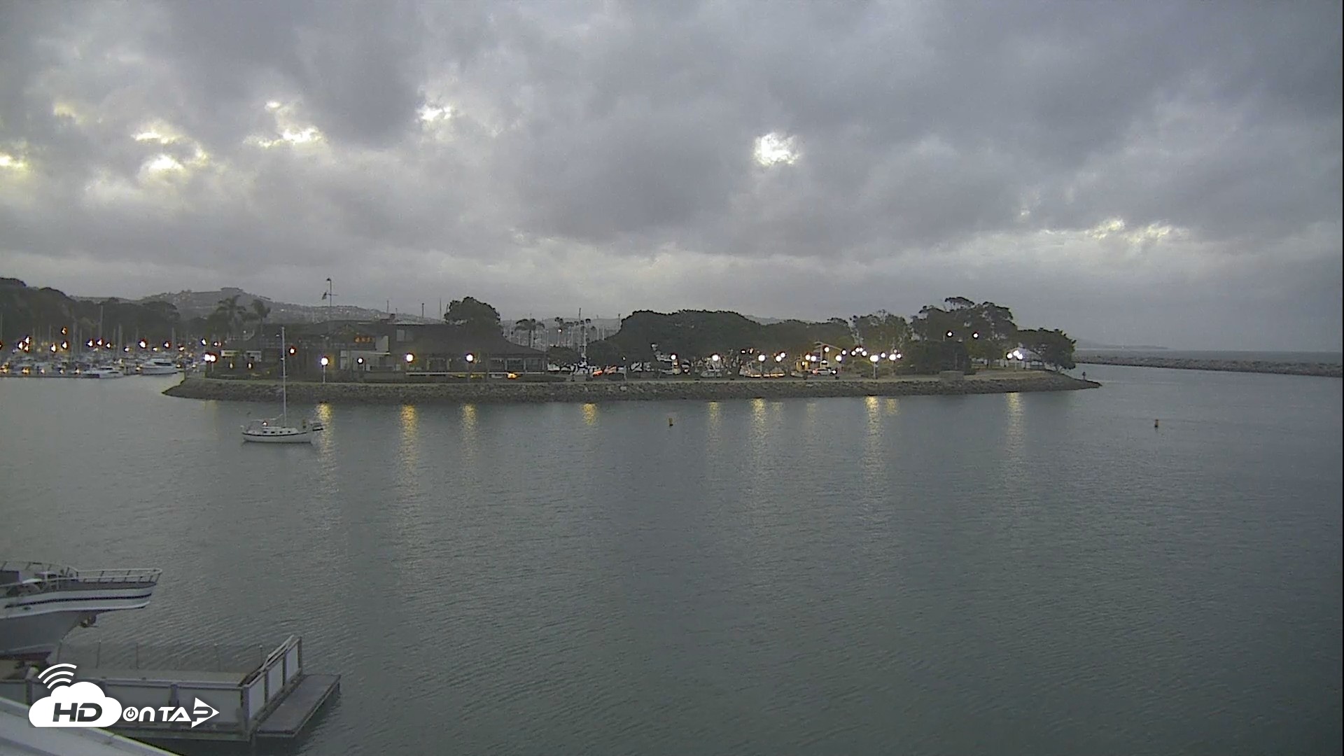 Snapshot of Dana Point Harbor Laguna Cliffs Resort Live Webcam taken May 27, 2026, 5:31am PDT