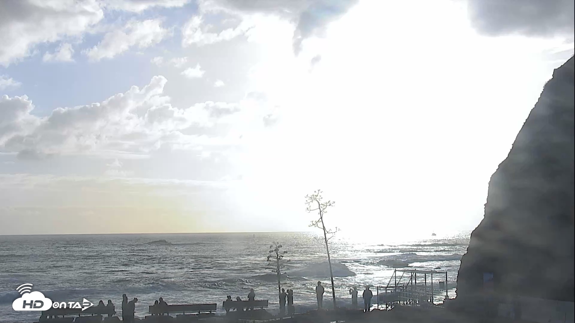Snapshot of Dana Point Harbor Laguna Cliffs Resort Live Webcam taken Oct 12, 2026, 5:18pm PDT