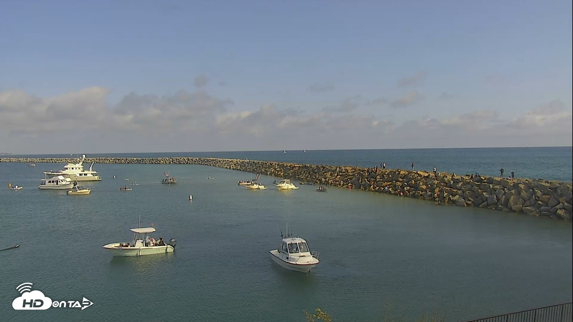 Snapshot of Dana Point Harbor Laguna Cliffs Resort Live Webcam taken May 23, 2026, 4:29pm PDT